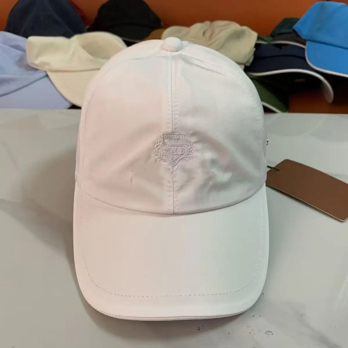 Casquette de baseball de haute qualité, couleur unie, pour hommes et femmes, mode, chapeau de soleil polyvalent - Image 4